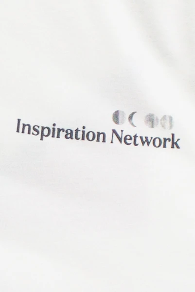 Artistry Guild Graphic T-Shirt - Image 5