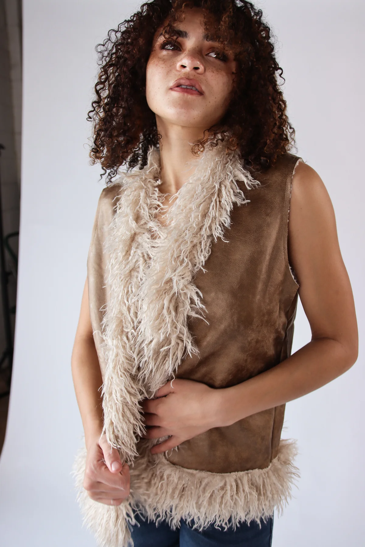 Faux Suede & Faux Fur Trim Vest - Image 3