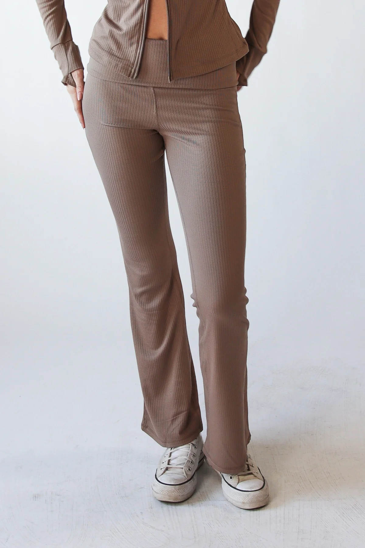 Ribbed Lightweight Fleece Lined Flare Leggings - Image 6