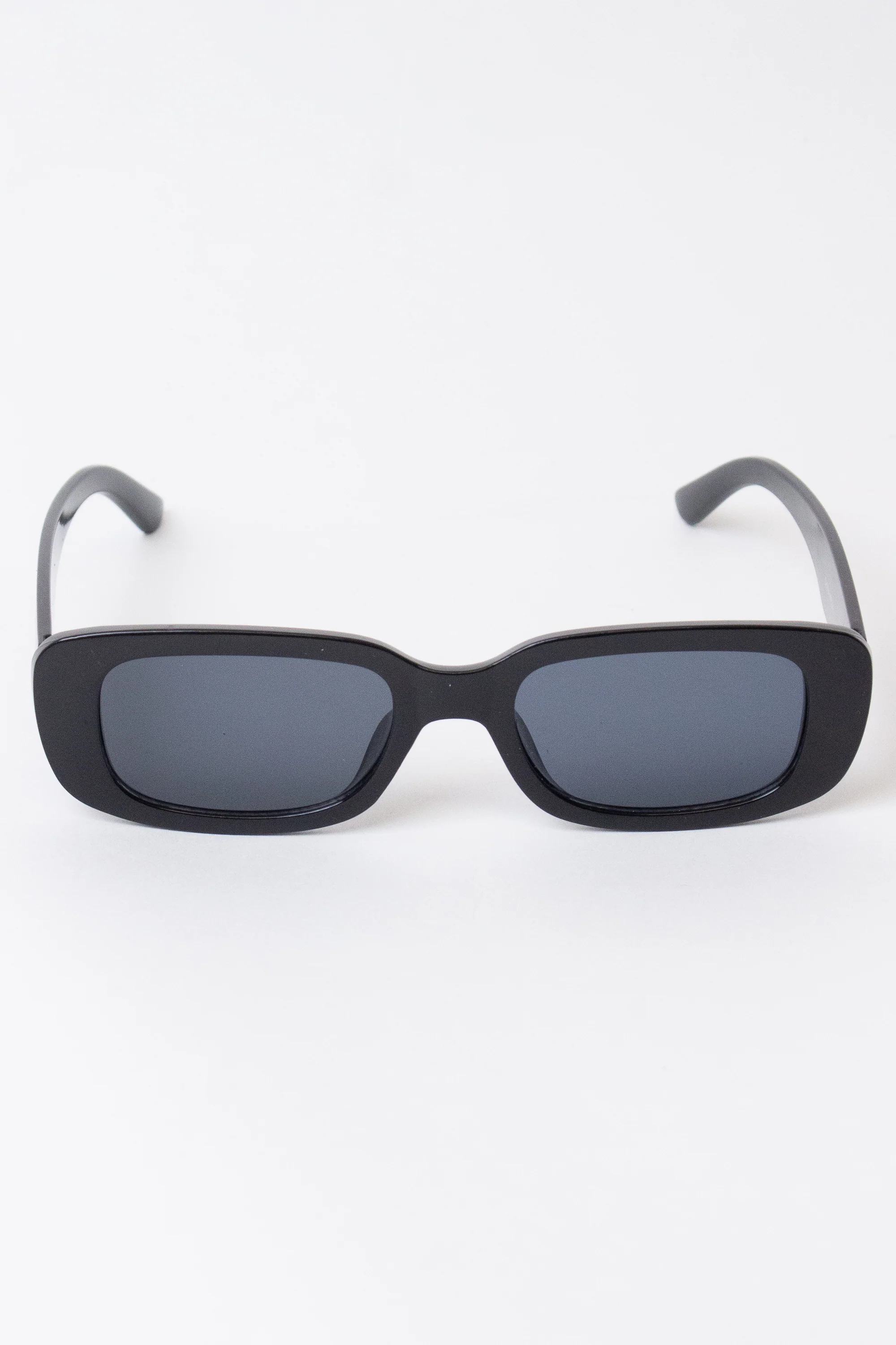 Simple Rounded Rectangle Sunglasses - Image 4