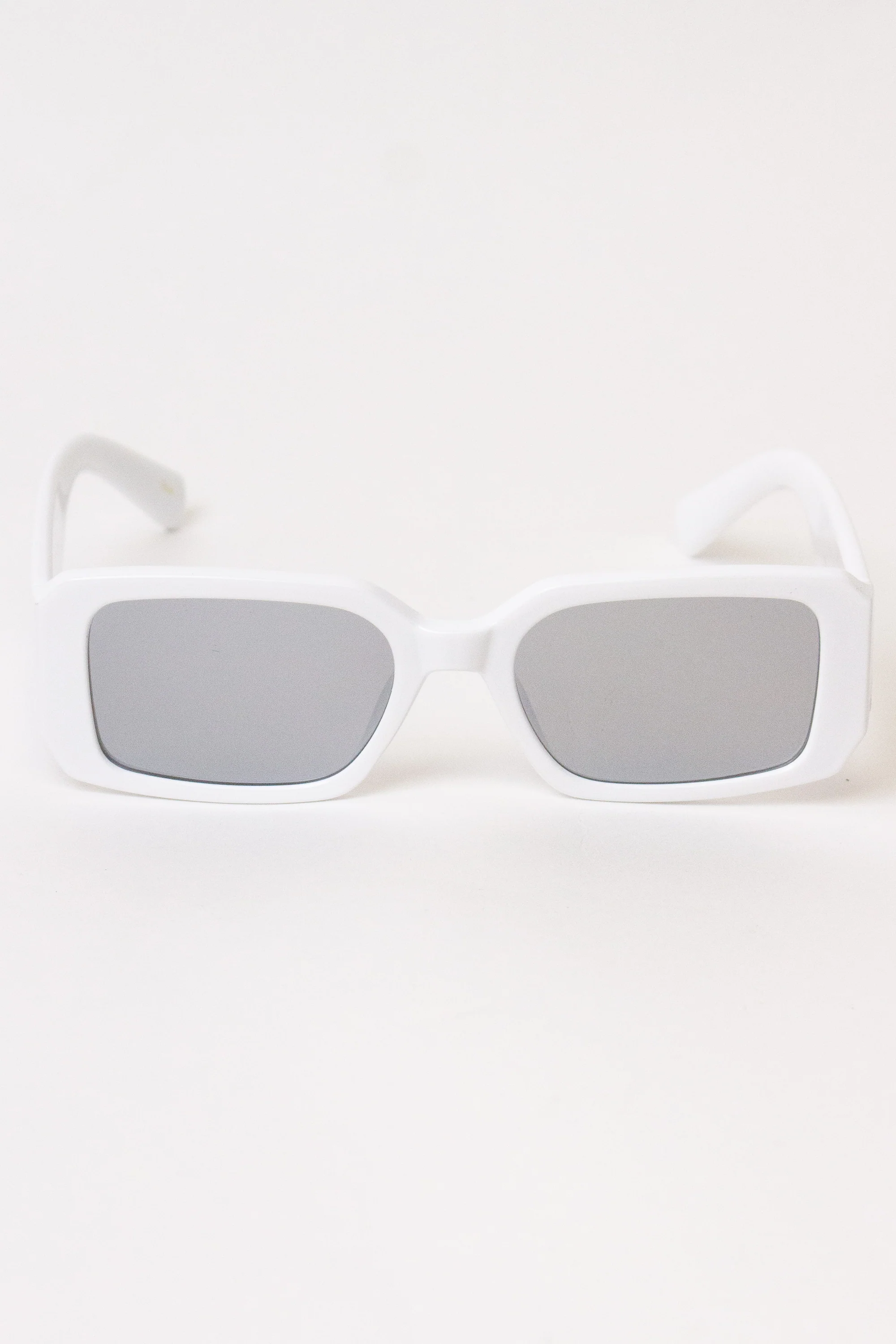 Thick Frame Rectangle Sunglasses - Image 8